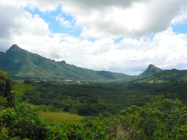 43- La baie profonde de Faaroa 